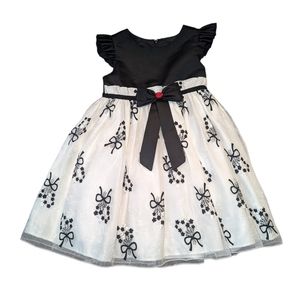 Princess Faith Black and White Girls Special Occasion Dress